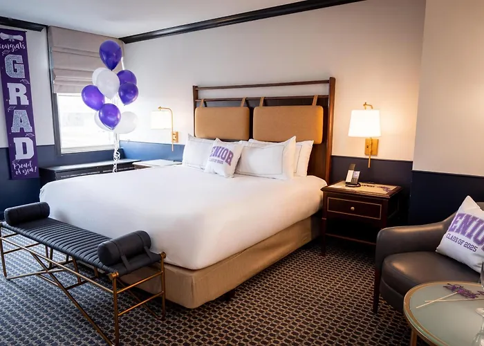 Hilton Orrington/evanston